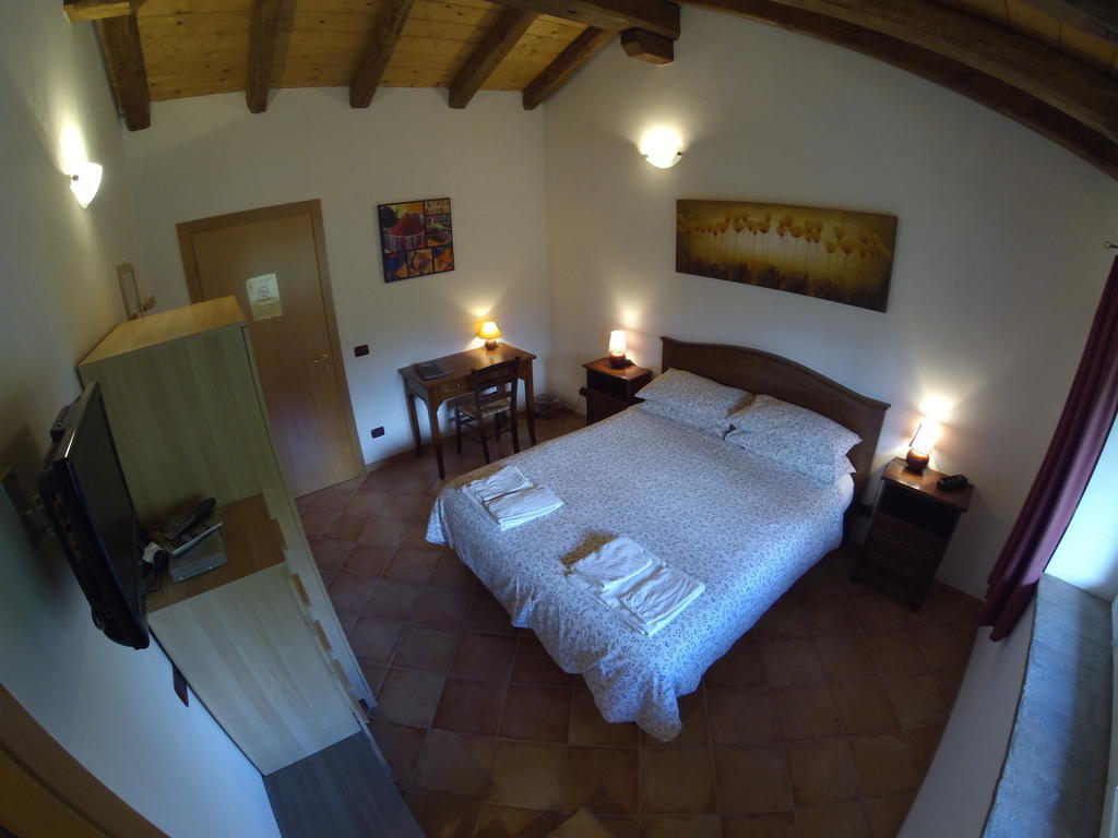 Al Campo Di Sotto Bed & Breakfast Buia Room photo