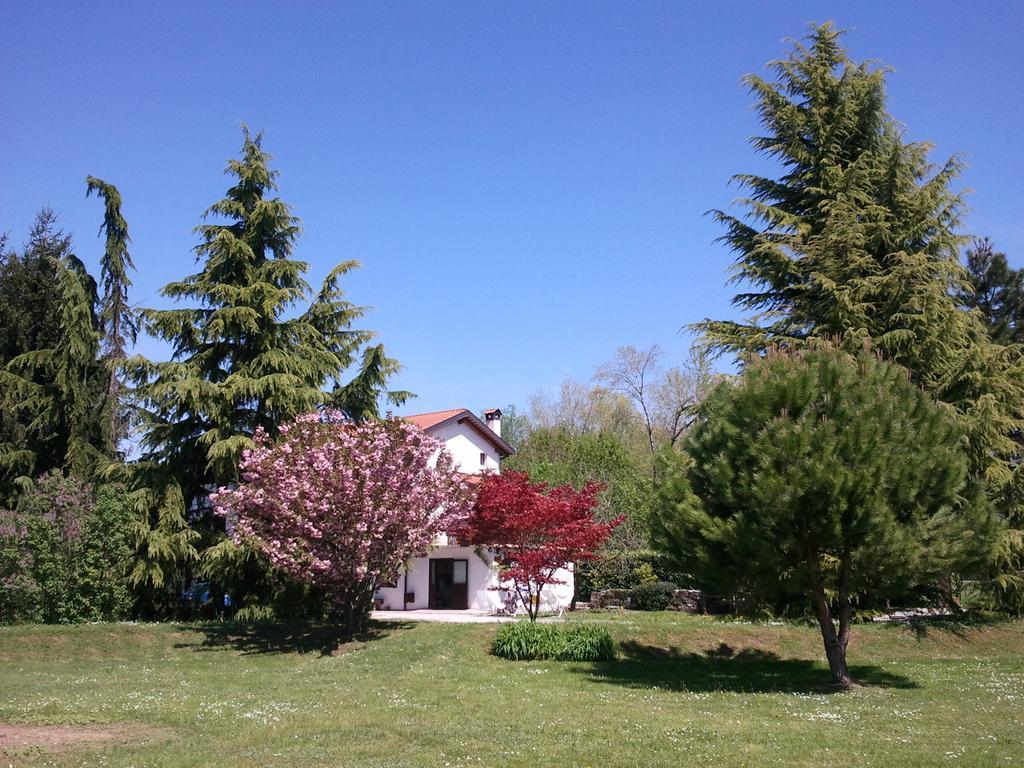 Al Campo Di Sotto Bed & Breakfast Buia Exterior photo